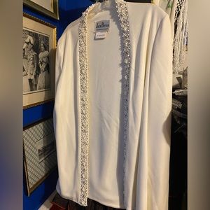 Vintage Cream Detailed Cardigan by Jack Bryan L